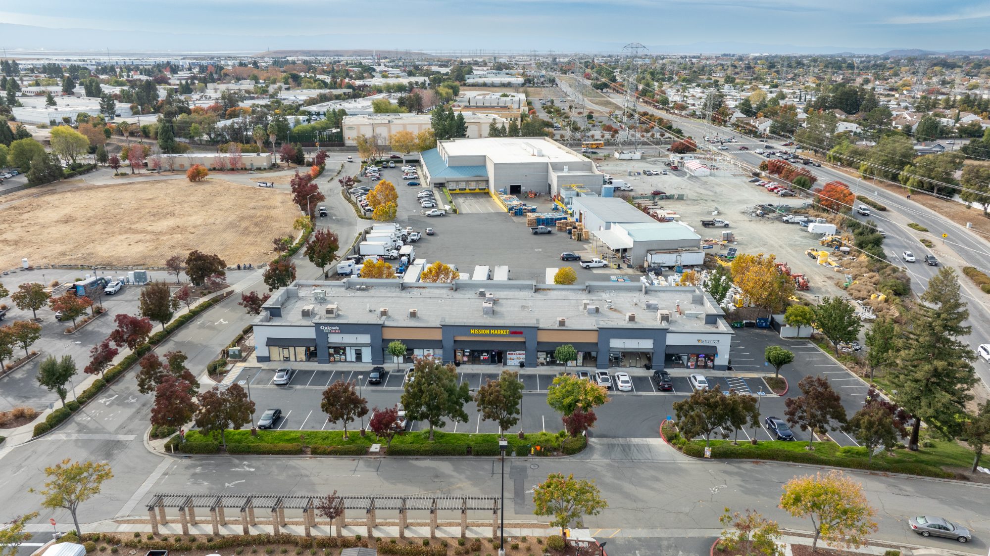 Aerial view of the Hugo Terrace center and surrounding Fremont